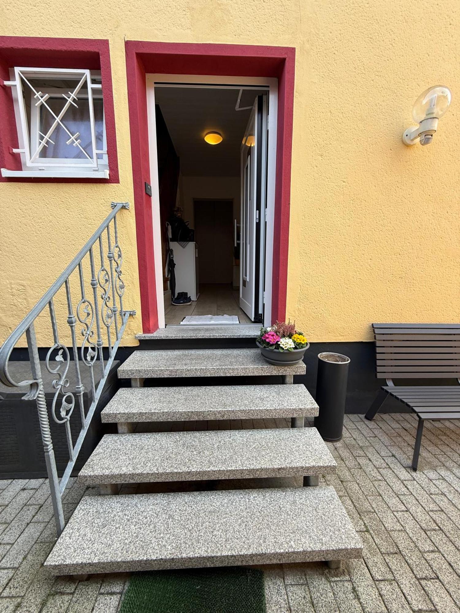 Domi'S Gaestehaus Bergheim  Exterior photo